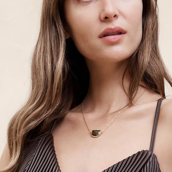 Banana Republic Labradorite Crescent Necklace/NWT - Picture 3 of 11